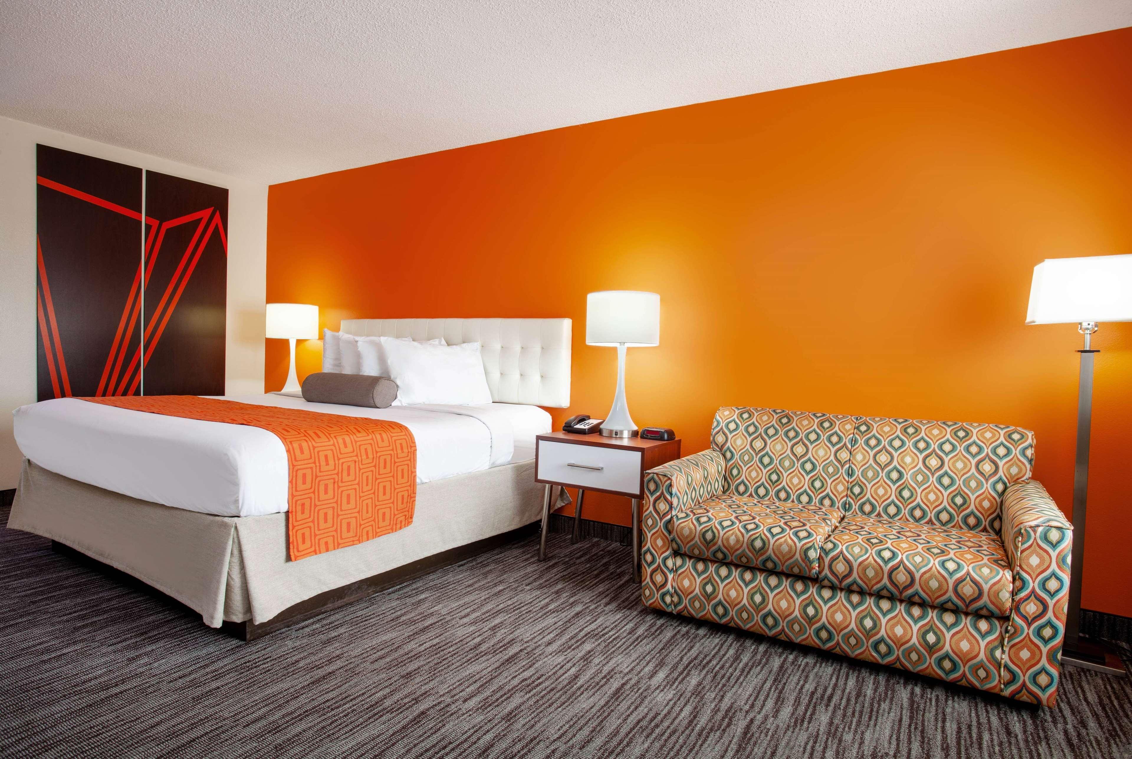 ฮาวเวิร์ด จอห์นสัน บาย วินด์แฮม เวโรบีช/I-95 Hotel ภายนอก รูปภาพ