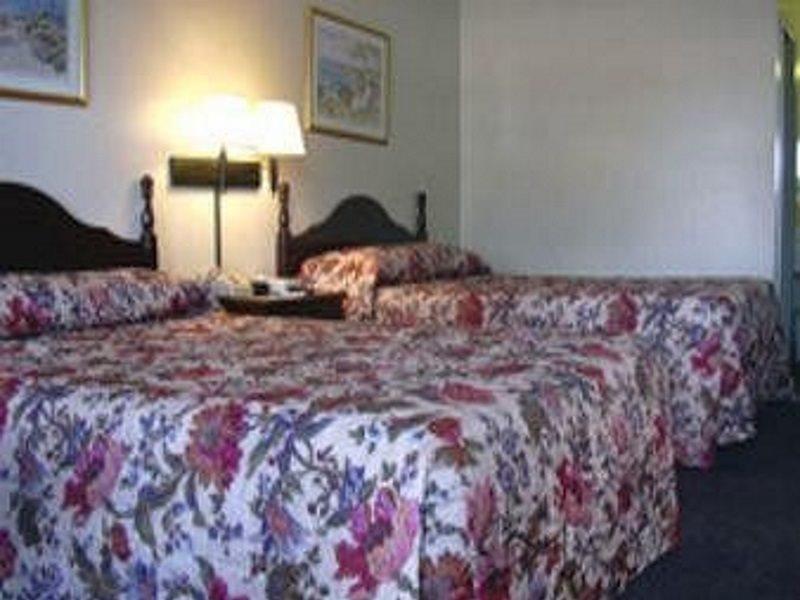 ฮาวเวิร์ด จอห์นสัน บาย วินด์แฮม เวโรบีช/I-95 Hotel ห้อง รูปภาพ